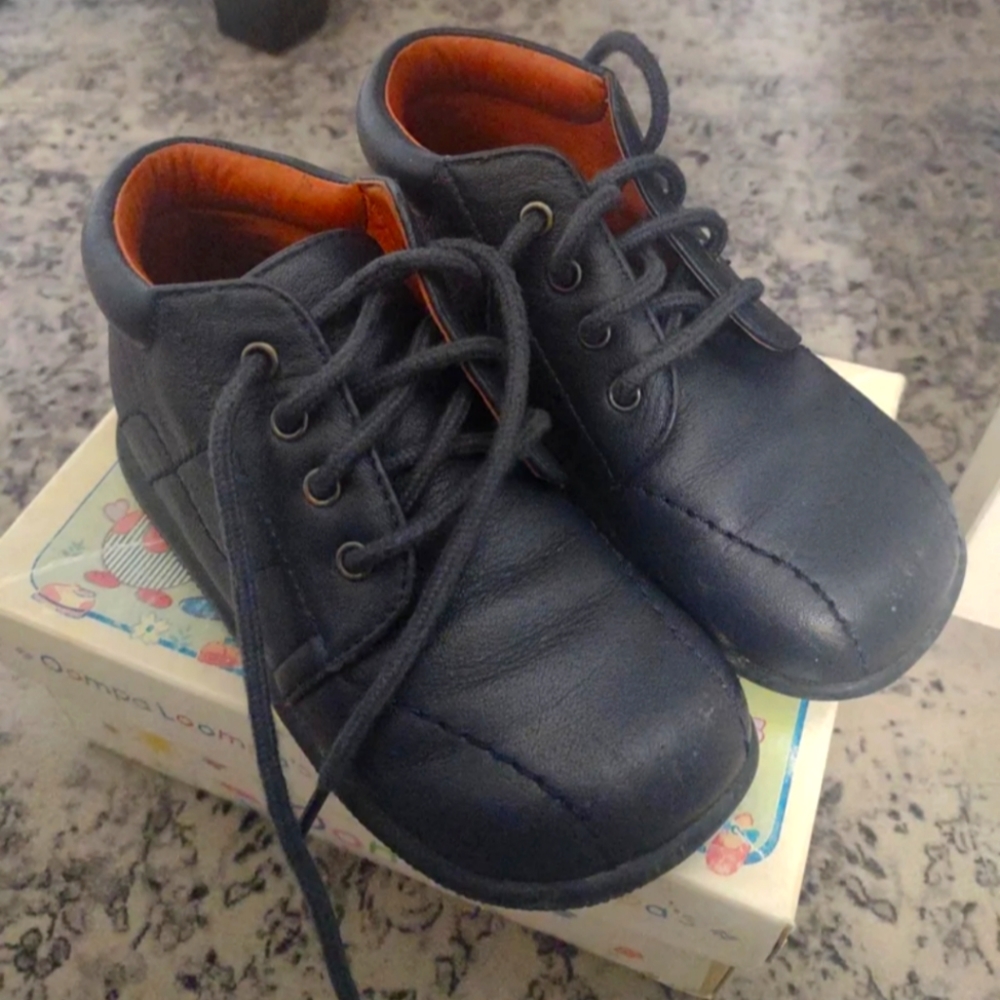 Toddler boy's shoes